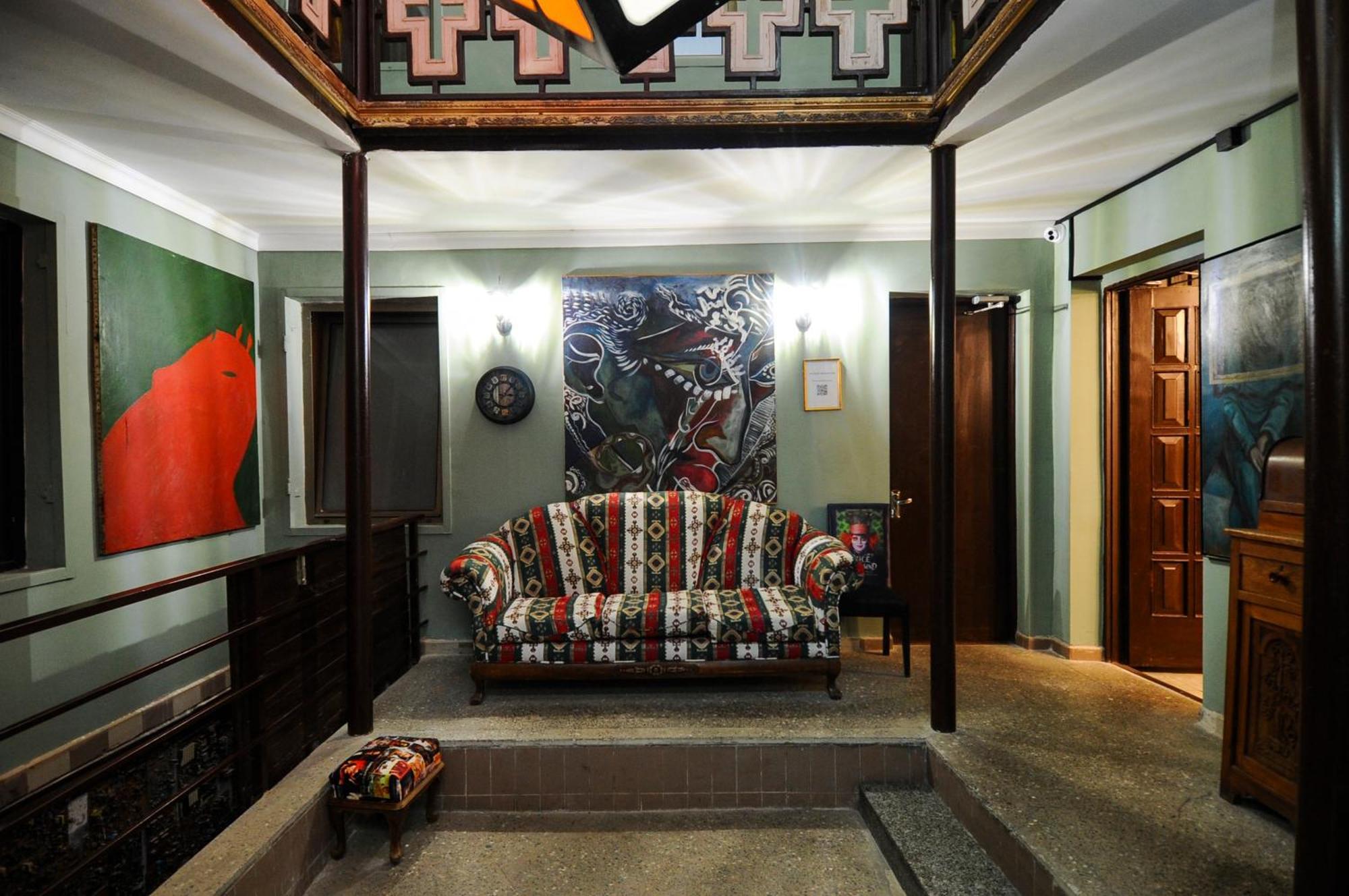 Art Hotel Home Tbilisi Exterior foto