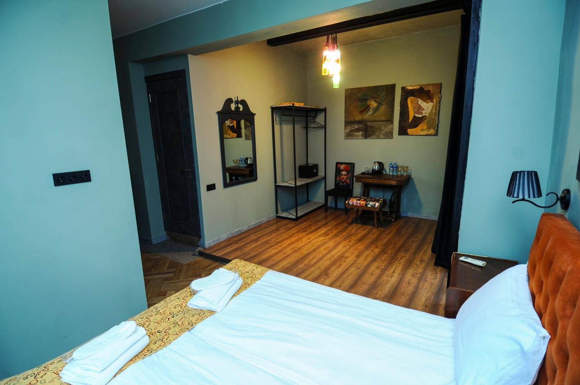 Art Hotel Home Tbilisi Exterior foto